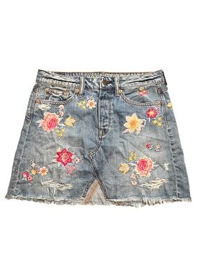 AEO Distressed Denim Mini Skirt with Floral Embroidery Size 2 Preppy Y2K